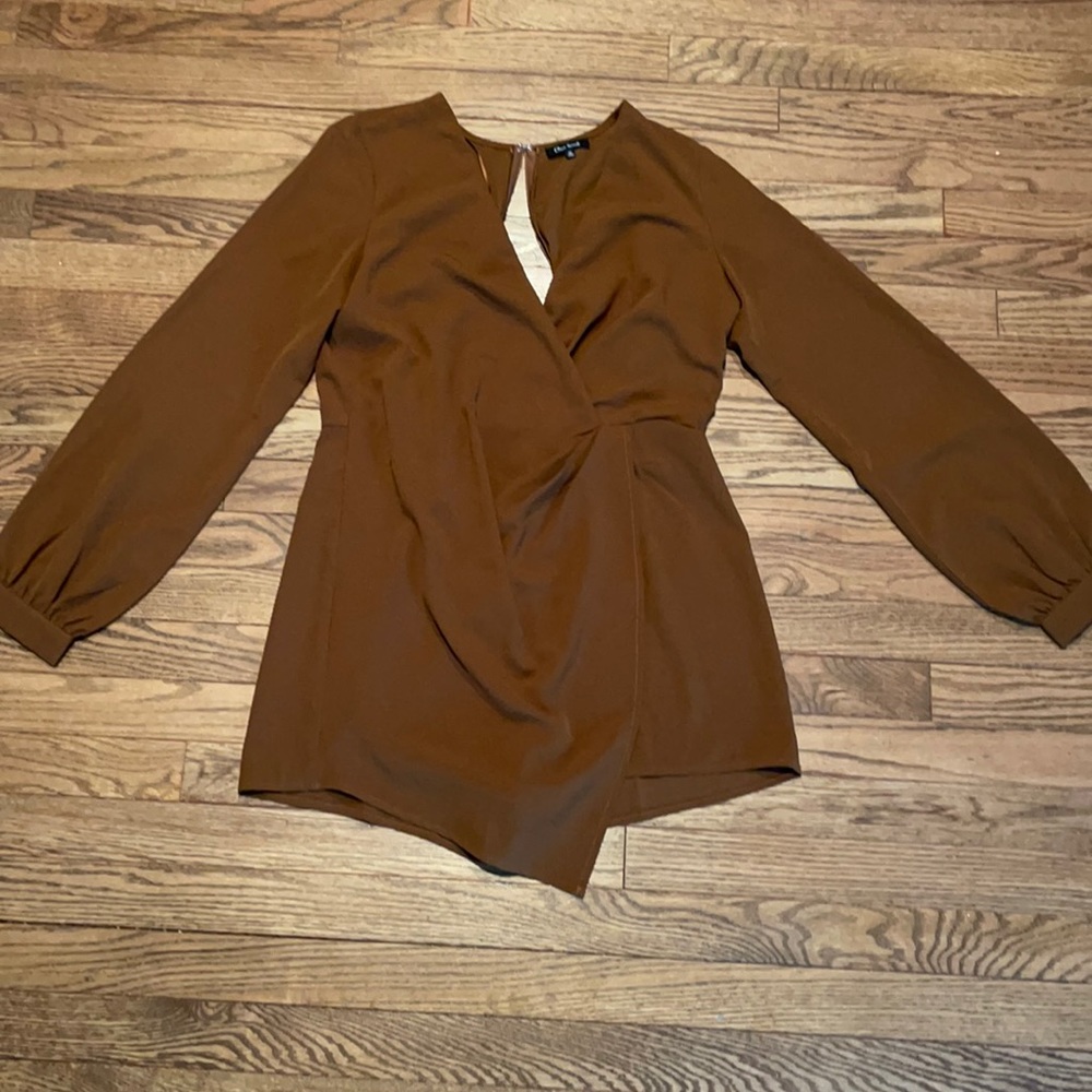 Long sleeve brown romper
